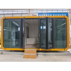 Customized Prefab Capsule Apple Cabin House Minimalist