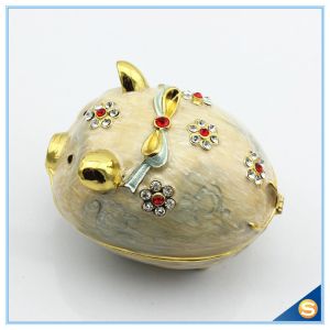 Lovely Crystal pig Shape Trinket box animal metal Trinket box with Flower Shape