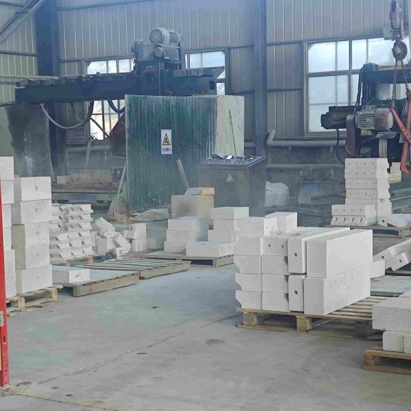 Industrial Refractory Ceramics Parts Corundum Mullite Ceramics White Or