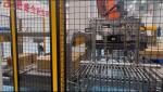 Pneumatic Robot Case Beverage Palletizer Machine Programmable Customized