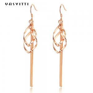 China 7.5x1.1cm 3.5g Bohemian Style Earrings OEM Valentine Gold Earring Hooks on sale