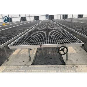 Square Orchid Plastic Seedling Tray Nursery Mesh Rolling Grow Tray For Flower