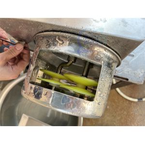 Multiscene Shrimp Back Opening Machine Anti Erosion 220V 50Hz