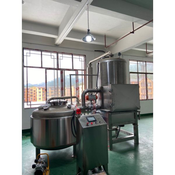 Quality 200kg/Batch Industrial Frying Machine Mushrooms Vacuum Frying Machine wholesale