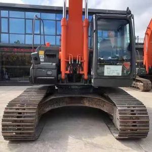 Secondhand Hitachi Ex200 Excavator Japanese Medium/ Big/Large Used Excavators
