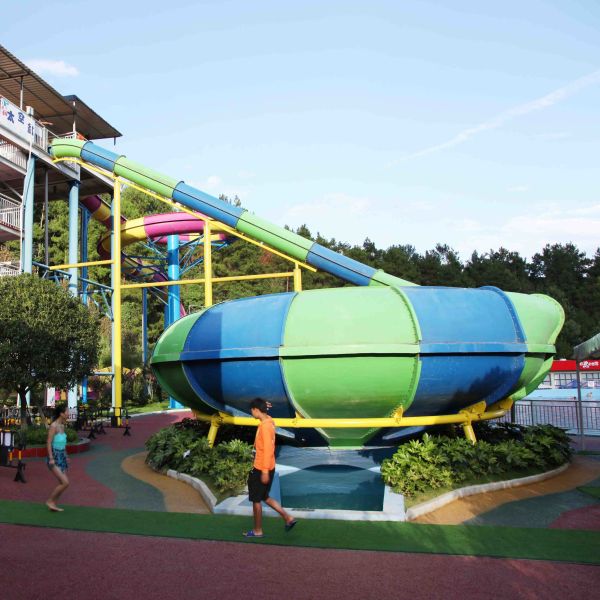 Adult Long Big Water Slides For Amusement Park / Space Bowl Water Slides