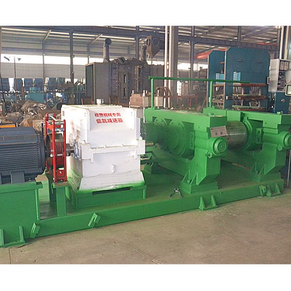 XKP-560 New and Efficient Rubber Cracker Mill / Tire Crusher Mill