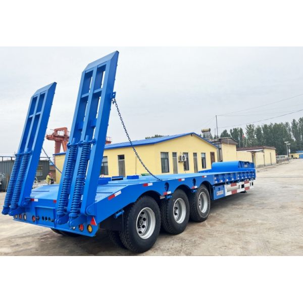 Tri Axle Low Loader Trailer for Sale in Mauritius | Heavy Load Low Loader Truck Trailer