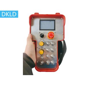 Wireless Remote Control For 2-Speed Lifting And Lowering Of 2-Car Crane
