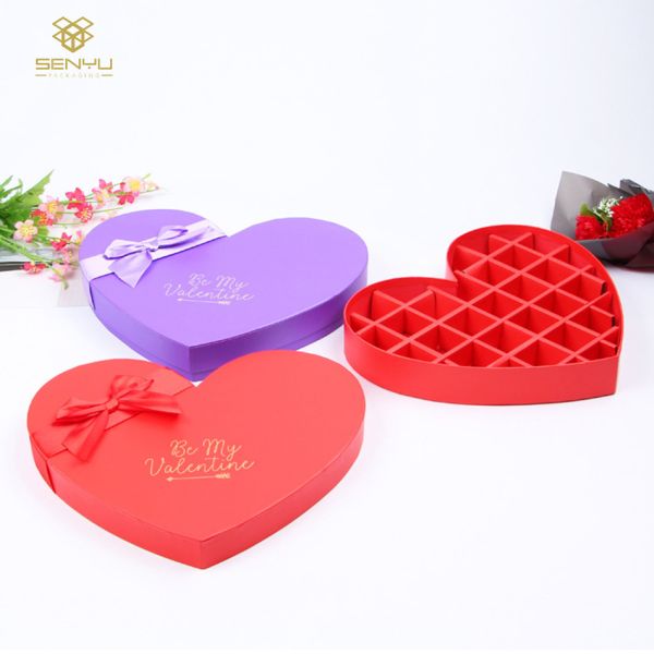 1200g Grey Cardboard Paper Heart Shaped Chocolate Box Packaging With Divider