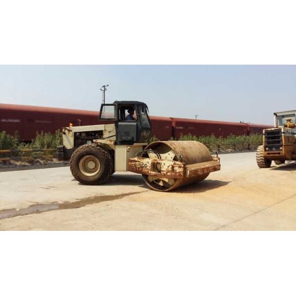 Quality Used road roller DYNAPAC SD150D for sale wholesale