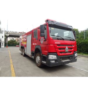 China HOWO 375KW Heavy Duty Fire Truck 10 Wheeled 15000L Capacity on sale