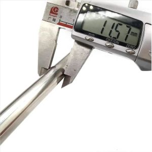 China SUS 201 304 316L 6m Length Seamless Stainless Steel Tubing Sch40 Thick Polished Surface For Construction on sale