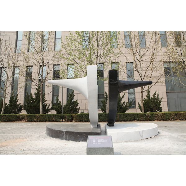 Quality Marble Landscape sculptures in park wholesale