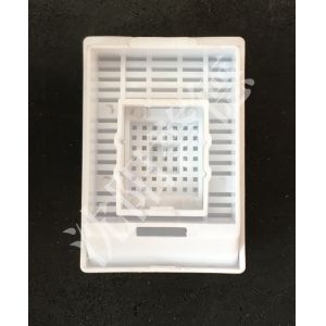 Cheap Small Pathology Cassette , Paraffin Plastic Embedding Molds For Processing for sale