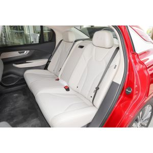 Efficiency 12.5 kWh / 100 km Electric 2023 Hongqi E-QM5 2023 605km Charging