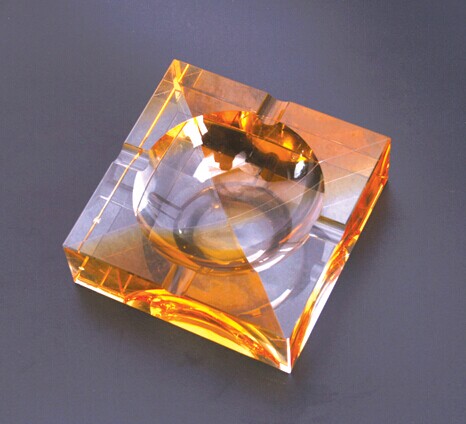 Quality Classical Transparent Crystal Ashtray wholesale