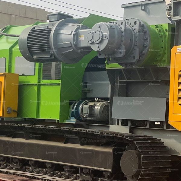 Construction Waste Recycling and Crushing Waste Metal Crawler Mounted Shredding