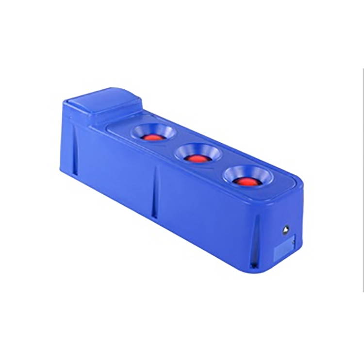 Cheap 55cm Drinking Height Livestock Auto Waterer with Built-in Temperature Control and LLDPE Material for sale