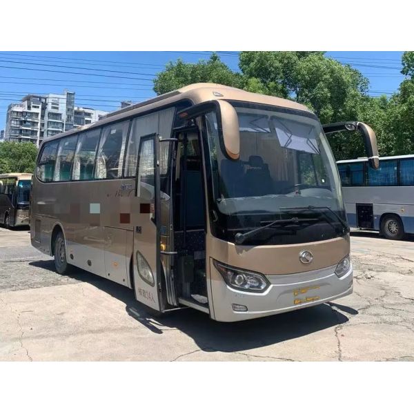 Quality Used Coach Bus Weichai Engine 34 Seats 2018 Year Golden Color 8 Meters 2nd Hand Kinglong XMQ6802 wholesale