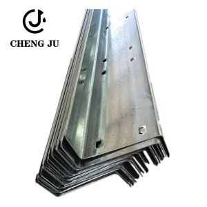China 0.5-20mm Stainless Z Channel Roof Building Batten Ss400 Z Type Profile Beam on sale