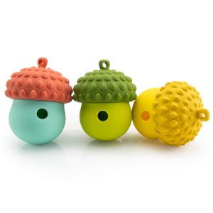 Pet Silicone Berry Dispenser - Slow-Feeding Chew Toy for Cognitive Development -