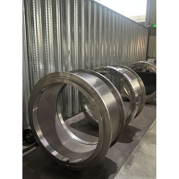High Opeaning Rate Huge Ring Die For Poultry Feed Production with Clamp-Type