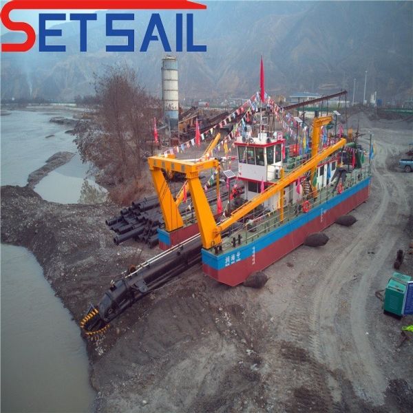 14 Inch Cutter Suction Dredger with 70kw-110kw Cutter Power and Water Flow of