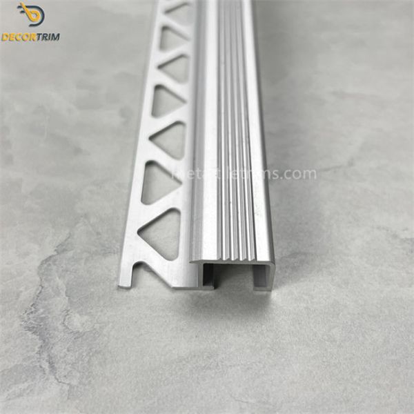 Quality 6mm Chrome Matte Black Tile Trim Bullnose Edge Trim Floor Edge Trim 6063 T5 wholesale