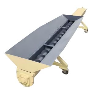 Mobile Screw Conveyor With Hopper For Crushed Plastic Sheets