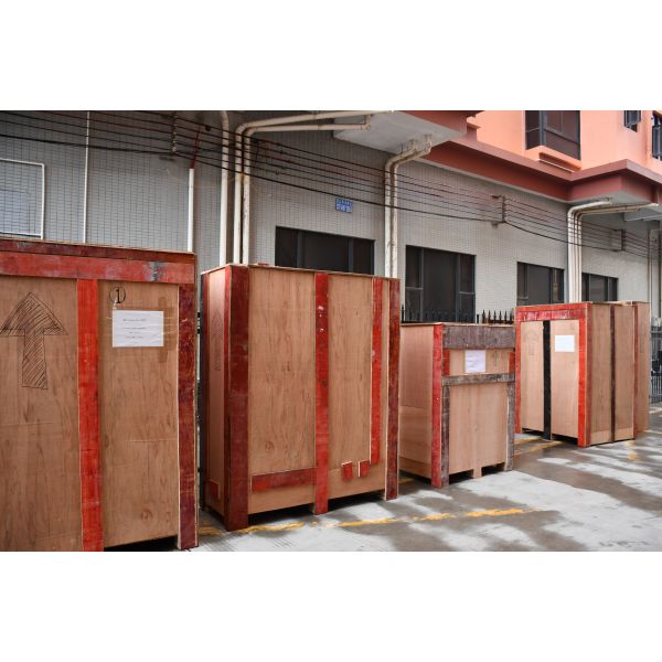 Molten Metal Splash Resistance Test Equipment For Protective Clothing