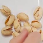 Labor Replacement 1.5 Ton/H Inshell Pistachio Nuts Sorting Machine With CE