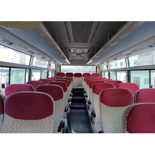 Zk6792D1 Used Yutong Bus 35 Seats Coach Good Efficiency Second Hand 160 HP