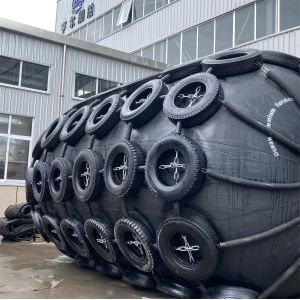 China Customized Pneumatic Rubber Fender with ISO17357 Compliance and 24 Months Shelf Life for Ship-to-Ship Applications on sale