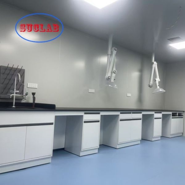 Quality Multi-Functional Socket Chemistry Lab Bench  Agency with DTC 105°/175° Hinge Stainless Steel Hinge and Epoxy Resin Sink wholesale