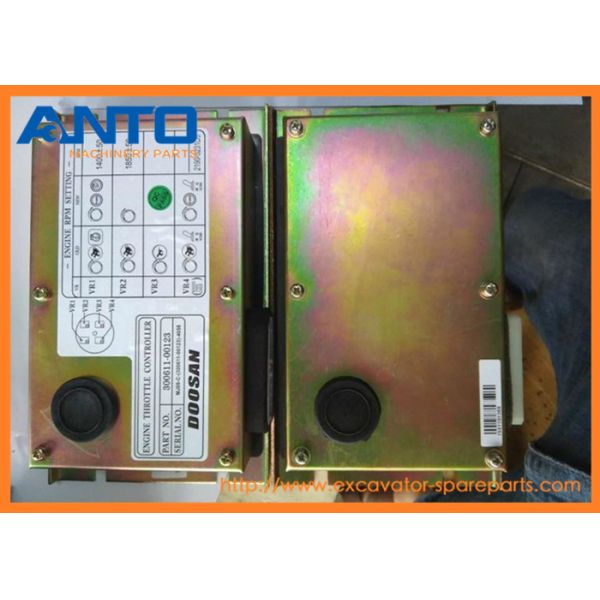 Doosan Excavator Replacement Parts DH220-5 Engine Throttle Controller Controller