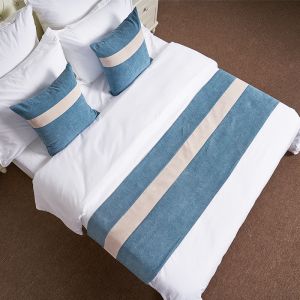 Cheap Comfortable Cushion Hotel Bed Runner For 5 Star Hotel 100% Linen Polyester Filling for sale