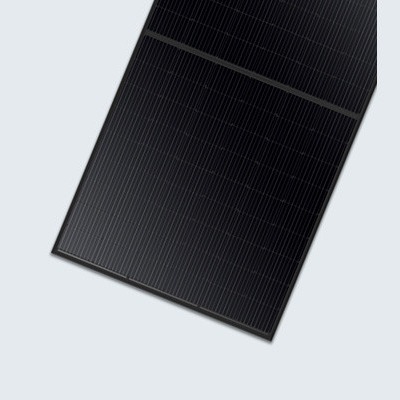 Quality Materials All Black PV Module With IP68 Rated Junction Box And 182*182mm Cell Size wholesale