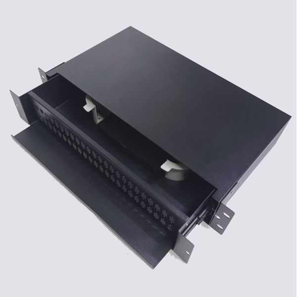 19 Inch Standard Rack Mountable Fiber Optic Patch Panel with Drawer Type and Max 192fo LC Quad Adapter