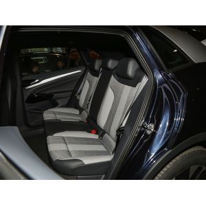 2025 VW Electric Vehicle ID.4 Fast Charging Car Long Range 601km 80.4kWh Battery