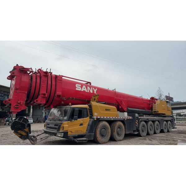Quality 2022 Sany Used Crane SAC6500 Main Boom: 90 meters Jib: 42 meters Counterweight: 163 tons Excellent working condition. wholesale