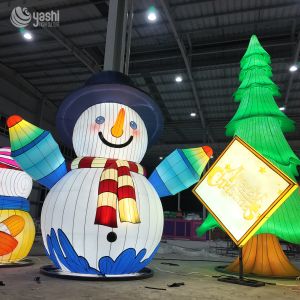 Cartoon-themed lanterns for New Year, Valentine's Day and Thanksgiving
