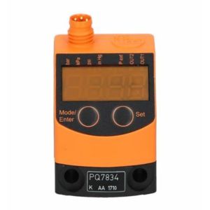 IFM Pressure Sensor For Pneumatics PQ7834 PQ-010-RHR18-QFPKG/AS/