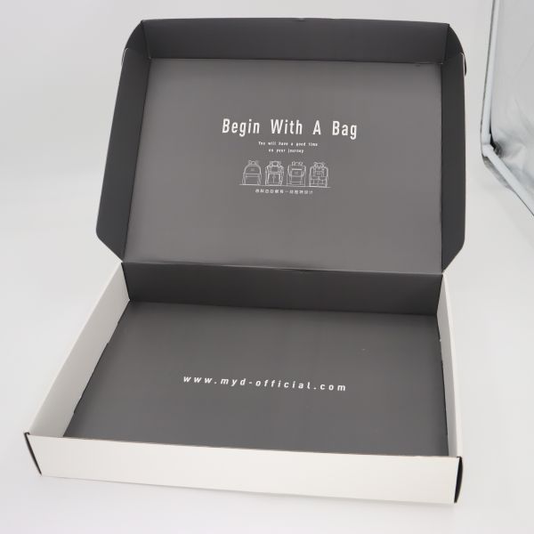 Customized Corrugated Folding Packaging Box Foldable Clothes Packaging Gift Box