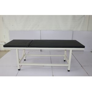 EXAMINATION TABLE WITH MATTRESS