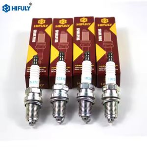 LKR7FI-8 96599 Car Engine Spark Plug Trumpchi 55182623 Rust Resistance