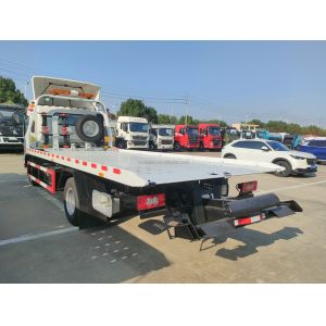 Factory Foton Aumark 5 Ton Tow Truck Wrecker Towing Truck Recovery Wrecker Tow