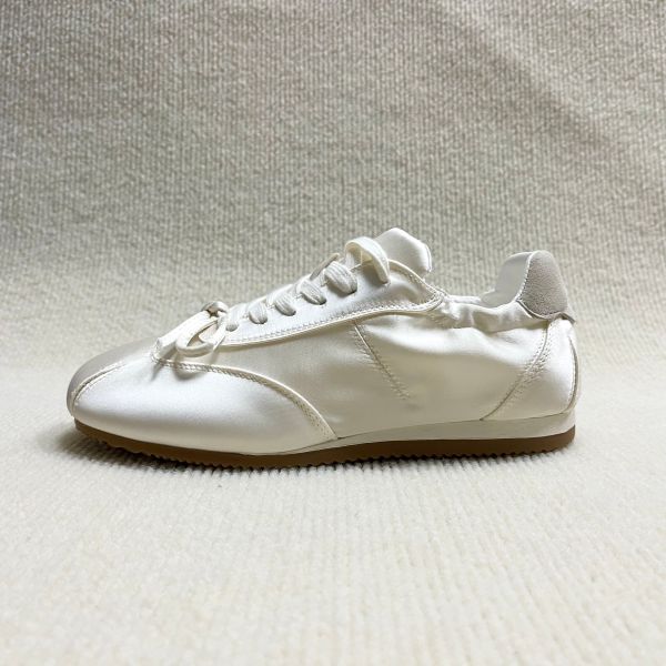 Quality Women casual silk shoes with cotton make white color and low-cut wholesale