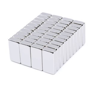 China Heavy Duty Rectangular Neodymium Rare Earth Magnets  For Industrial Tool Storage on sale