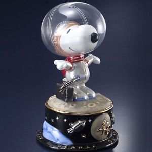 OEM Interior Decorative Three-dimensional  Figures with Wholesale Price